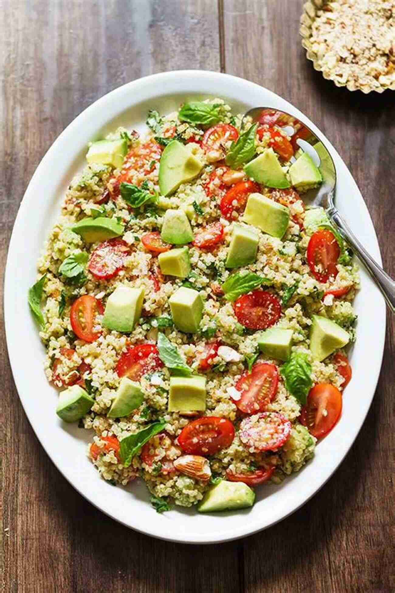 Colorful And Nutritious Quinoa Salad With Avocado Dressing The Ultimate Sirtfood Diet #2020: Easy And Healthy Weight Loss Recipes For Every Day Incl 28 Days Weight Loss Challenge