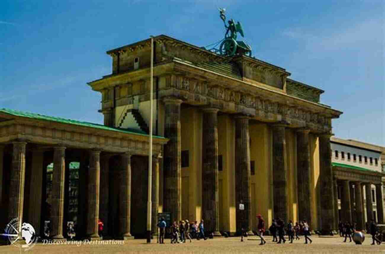 Discovering The Brandenburg Gate In Berlin My Experience Abroad Istanbul Berlin