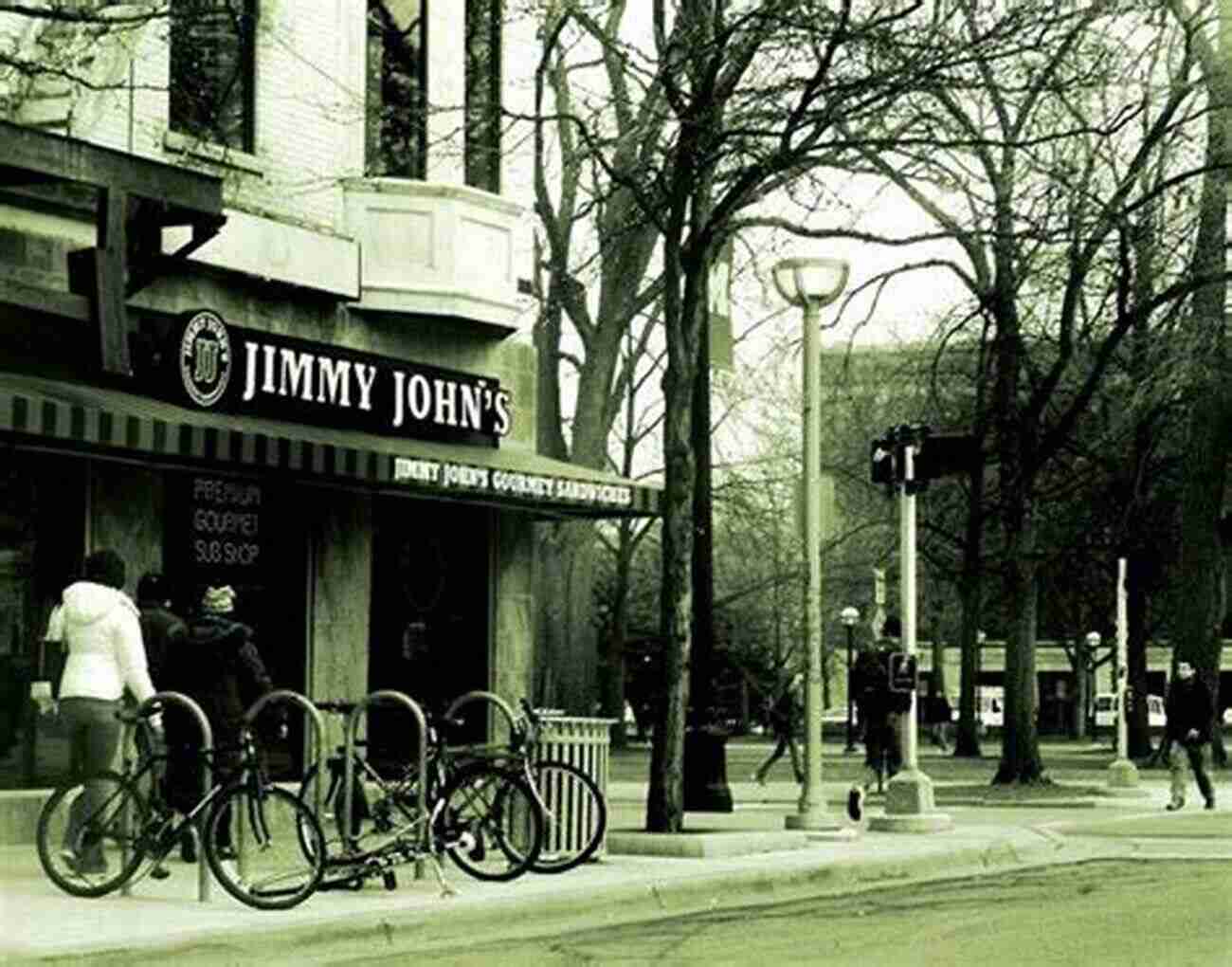 Downtown Ann Arbor A Vibrant Cityscape Mixing History And Modernity Downtown Ann Arbor (Images Of America)