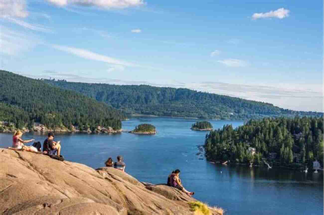 Enjoy Panoramic Views From Quarry Rock In Deep Cove Great Vancouver: Beautiful Places To Go