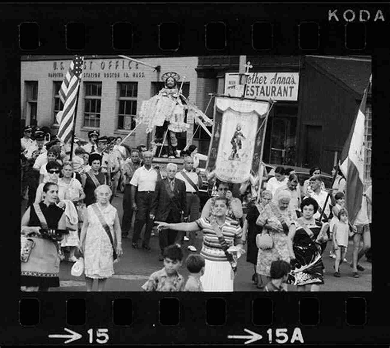 Hanover Street Festival A Celebration Of Arts And Culture Hanover Ontario In Colour Photos: Saving Our History One Photo At A Time (Cruising Ontario 57)