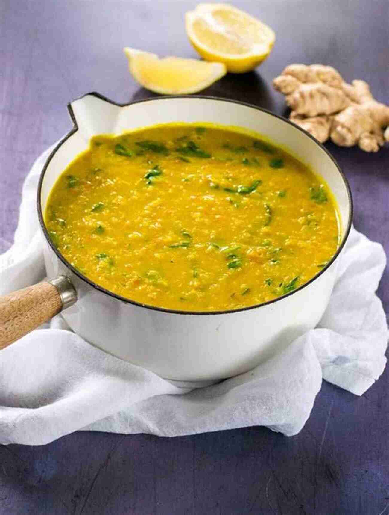 Hearty And Comforting Lentil Soup With Turmeric The Ultimate Sirtfood Diet #2020: Easy And Healthy Weight Loss Recipes For Every Day Incl 28 Days Weight Loss Challenge