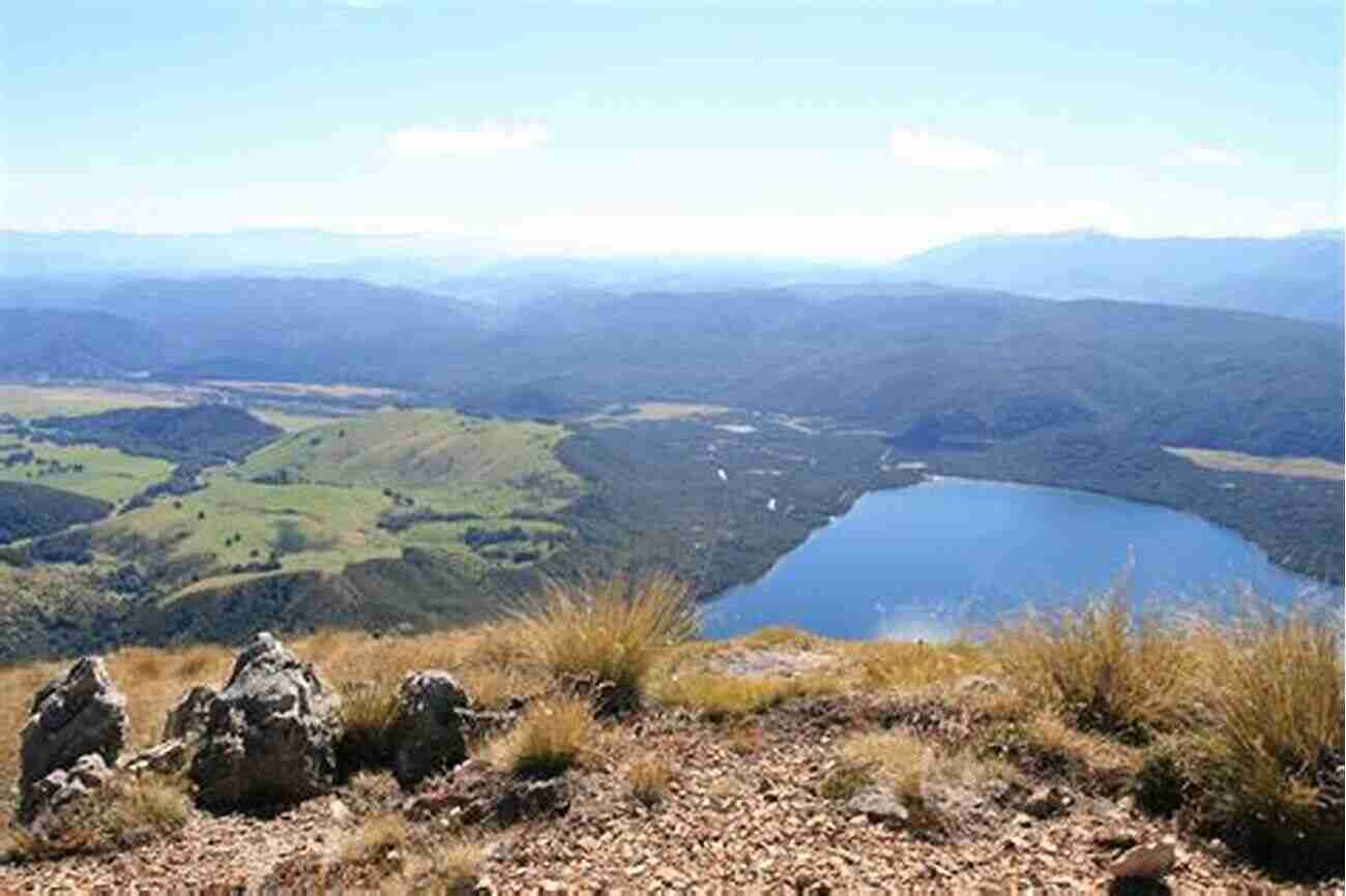 Mountain Views In Nelson Lakes National Park New Zealand Photo Journal #16: Hiking Nelson Lakes NP