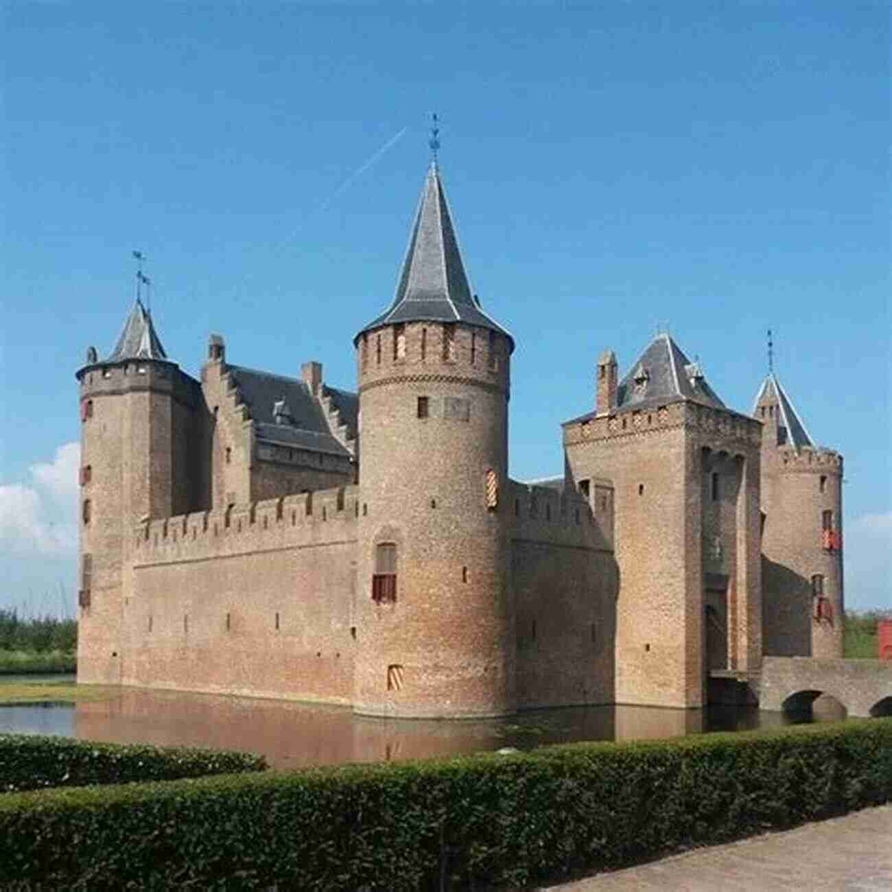 Muiderslot, A Medieval Castle Near Amsterdam The Netherlands Travel Guide With 100 Landscape Photos