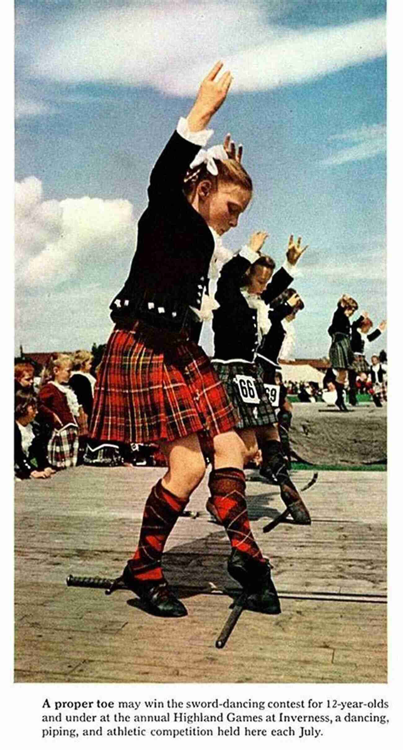 Scottish Dancers Performing The Reel SCOTTISH COUNTRY DANCES: STEPS MUSIC