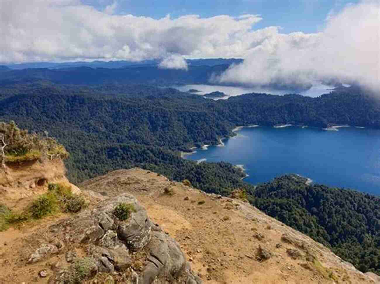 Stunning Lake View On The Lake Waikaremoana Trail New Zealand Photo Journal #7: Biking Lake Waikaremoana